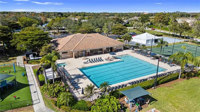 $284,900 | 21330 Lancaster Run, Unit 1215, Estero, FL 33928