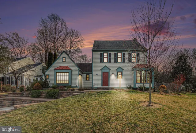 $594,000 | 4635 Holleyside Court, Dumfries, VA 22025