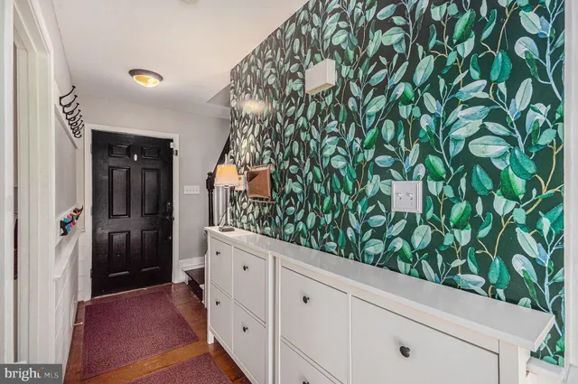 $594,000 | 4635 Holleyside Court, Dumfries, VA 22025