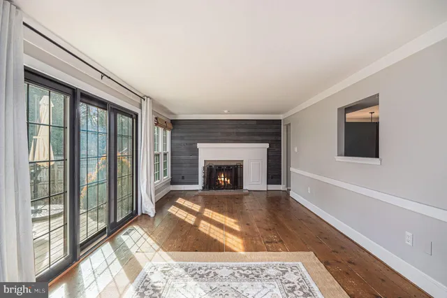 $594,000 | 4635 Holleyside Court, Dumfries, VA 22025