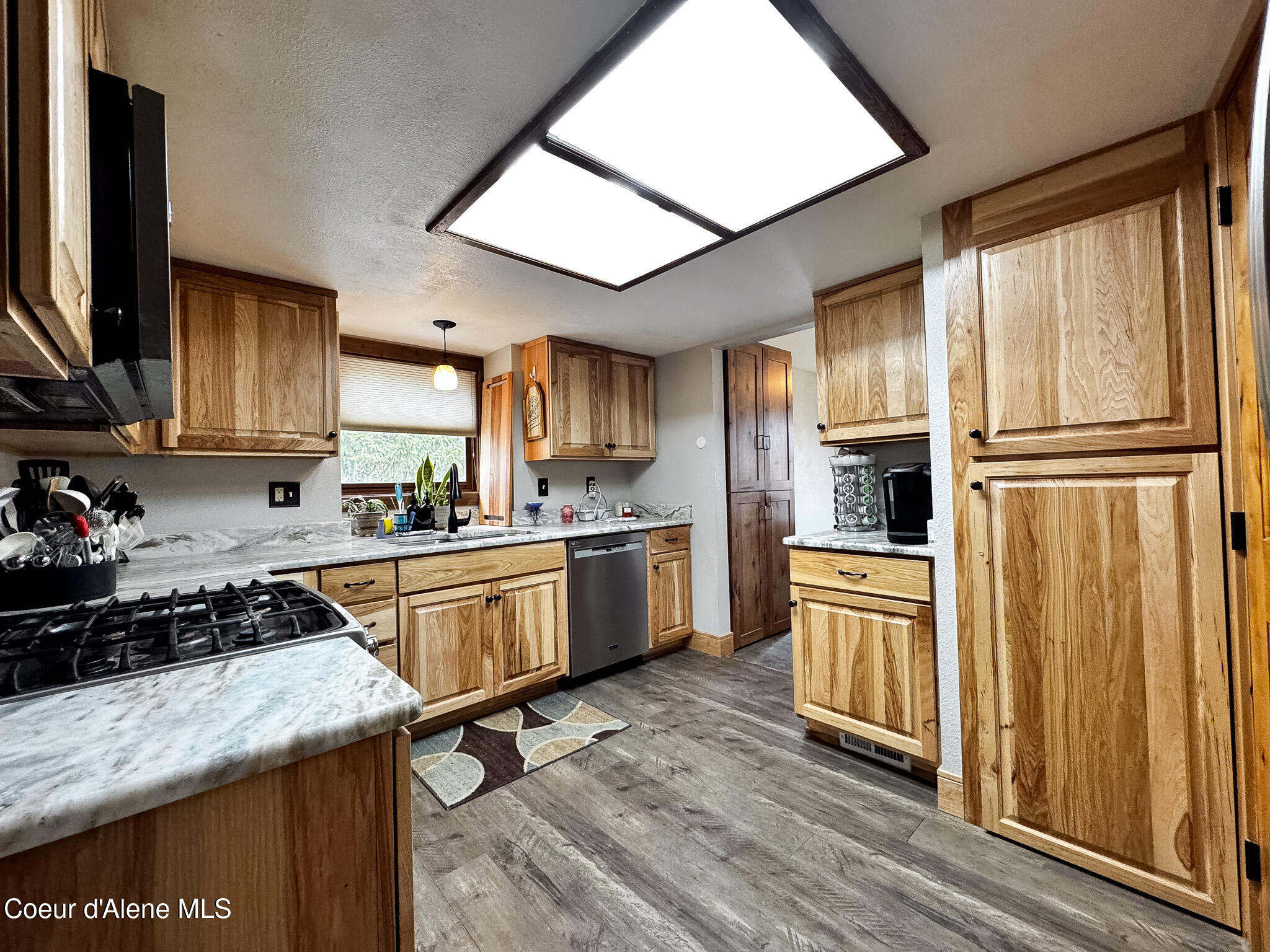 1264 West Garwood Road Rathdrum, ID 83858 - Photo 17 of 69 kitchen