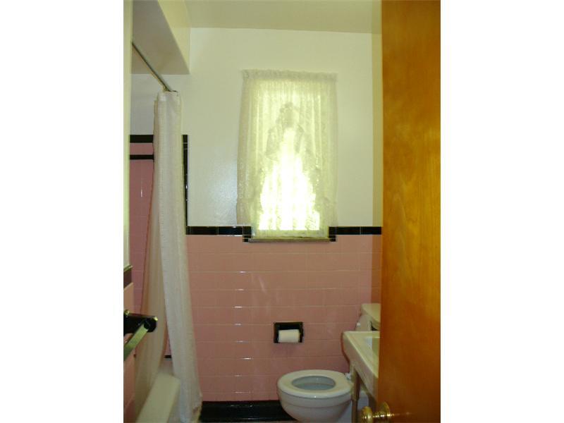 1012 Moon Run Road McKees Rocks, PA 15136 - Photo 6 of 20 Other.