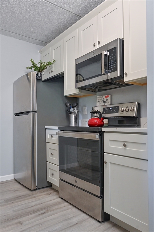24 Maple Crest Circle, Unit F Holyoke, MA 01040 - Photo 12 of 41 Gallery Image 12