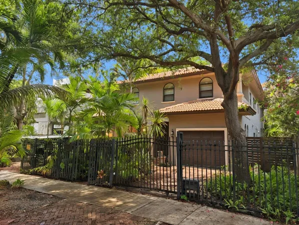 $8,800 | 3082 Lime Court, Coconut Grove, FL 33133