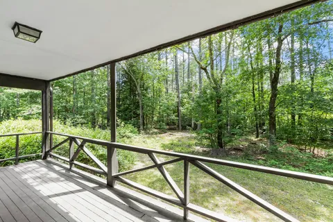$399,000 | 12 Bohanon Bridge Road, Brookline, NH 03033