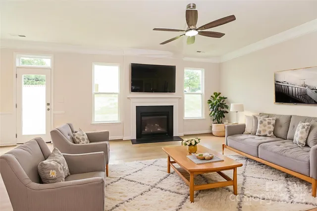 $424,900 | 200 Kingston Drive, Mount Holly, NC 28120