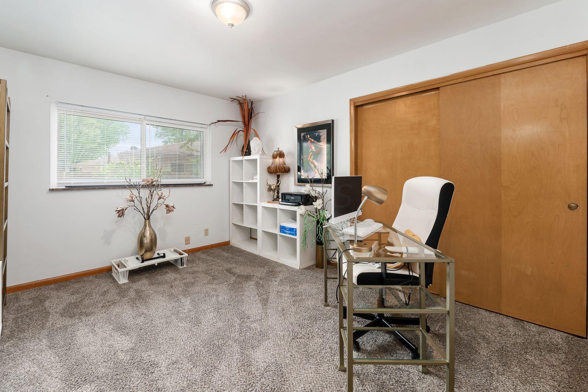 1426 South James Road Columbus, OH 43227 - Photo 25 of 40 029_03d_W 1426 S James Rd-076