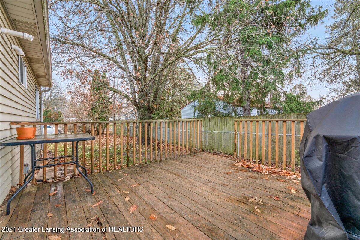 2881 West Britton Road Perry, MI 48872 - Photo 16 of 18 08-Media Jett-8