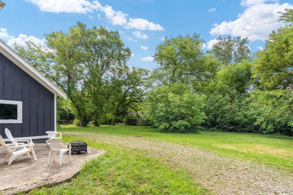 2341 West Auburn Road Rochester Hills, MI 48309 - Photo 51 of 57