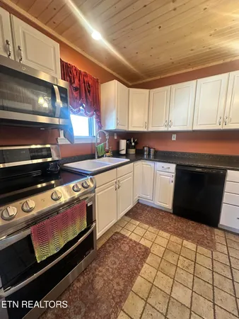 $345,000 | 1011 Georgia Avenue, Bristol, TN 37620