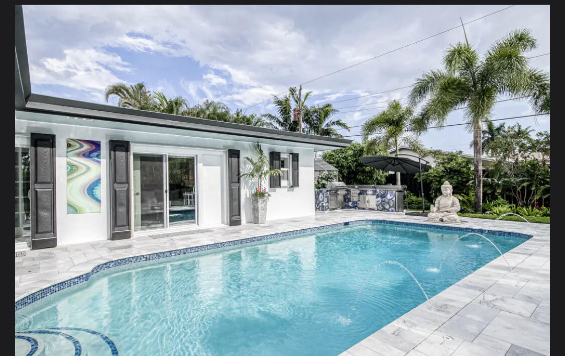 2630 Northeast 51st Court Lighthouse Point, FL 33064 - Photo 13 of 18 2630 NE 51st Ct. Backyard Pool with Outd