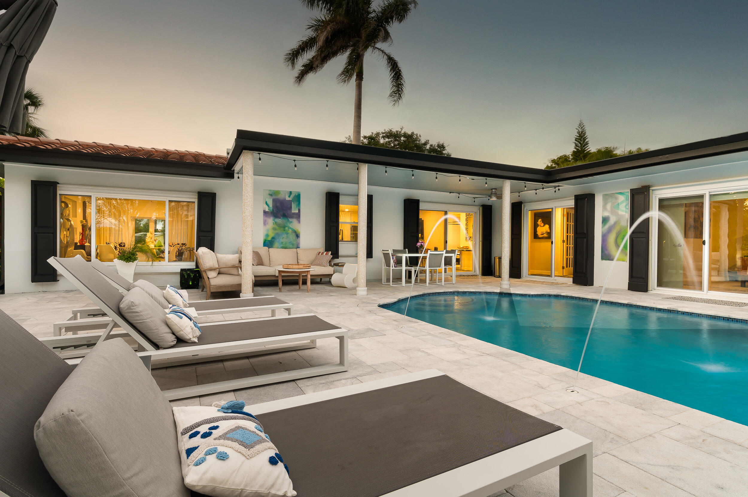 2630 Northeast 51st Court Lighthouse Point, FL 33064 - Photo 17 of 18 twiligh-1