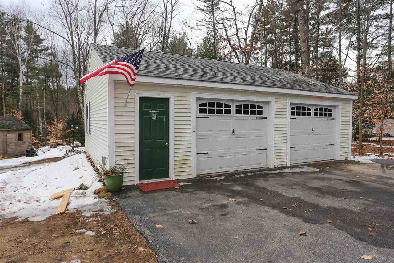 71 Hale True Road Chester, NH 03036 - Photo 3 of 40