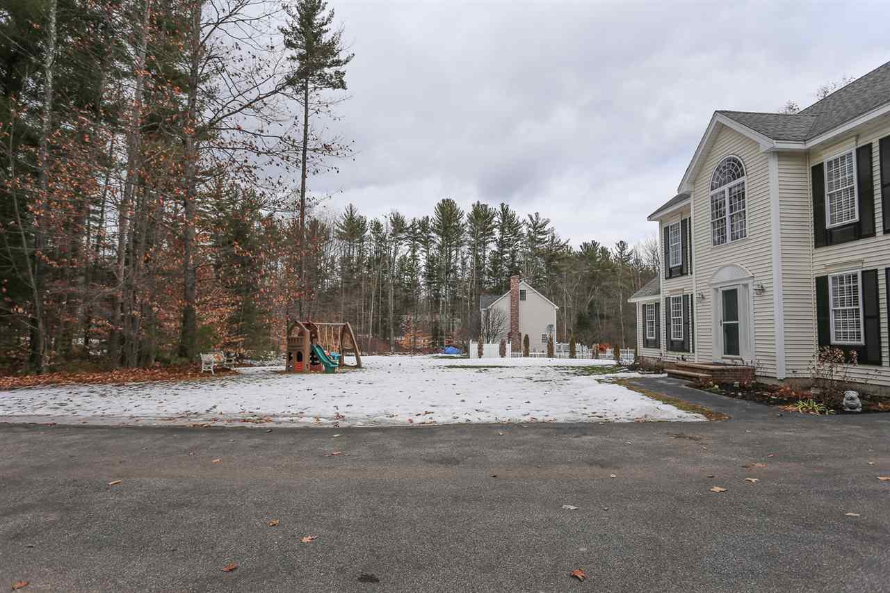 71 Hale True Road Chester, NH 03036 - Photo 4 of 40