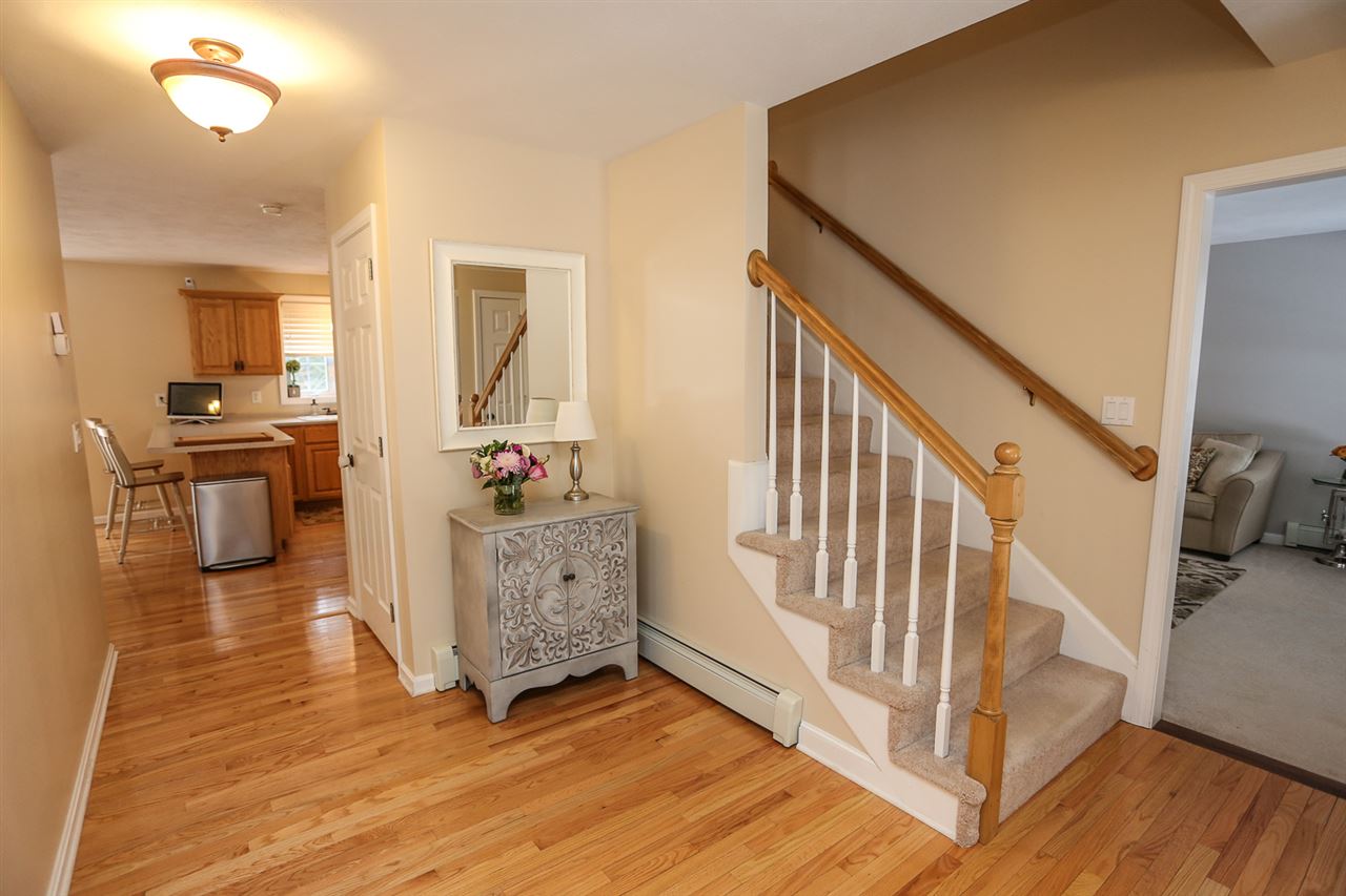 71 Hale True Road Chester, NH 03036 - Photo 5 of 40