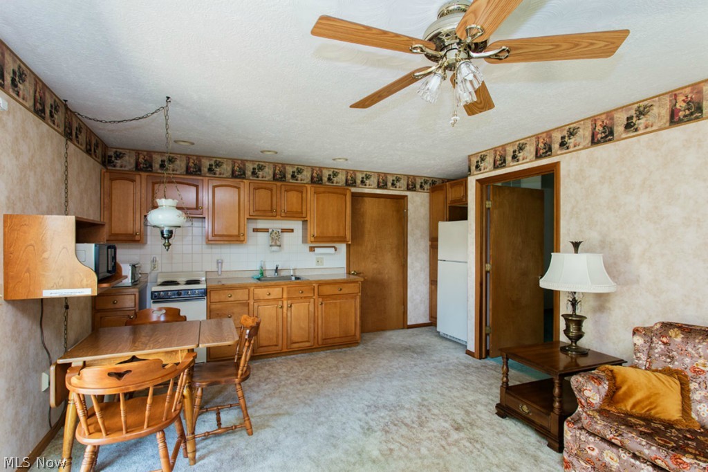 341 Ridgewood Road Medina, OH 44256 - Photo 5 of 25 Gallery Image 5