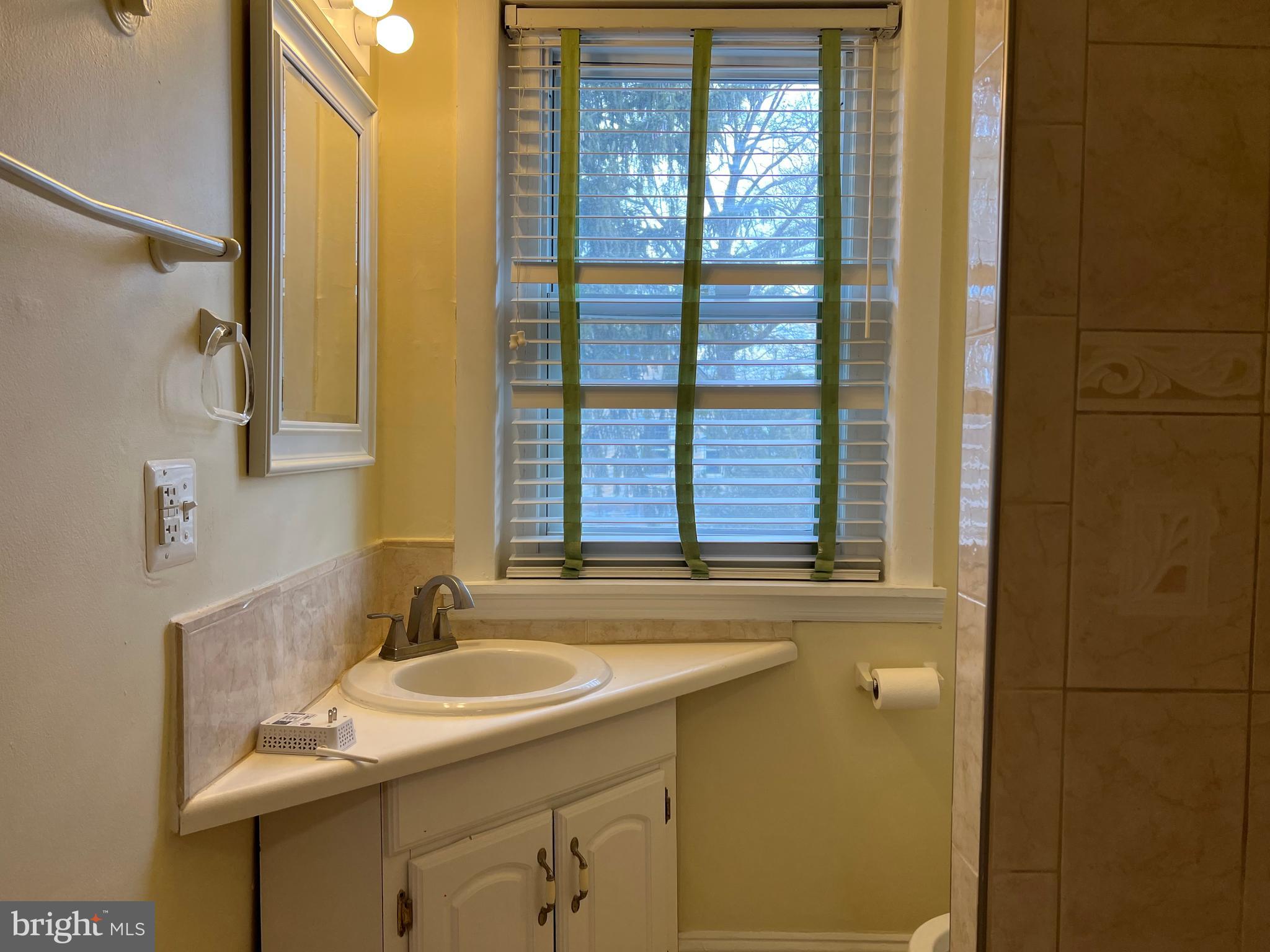 925 County Line Road Bryn Mawr, PA 19010 - Photo 20 of 22