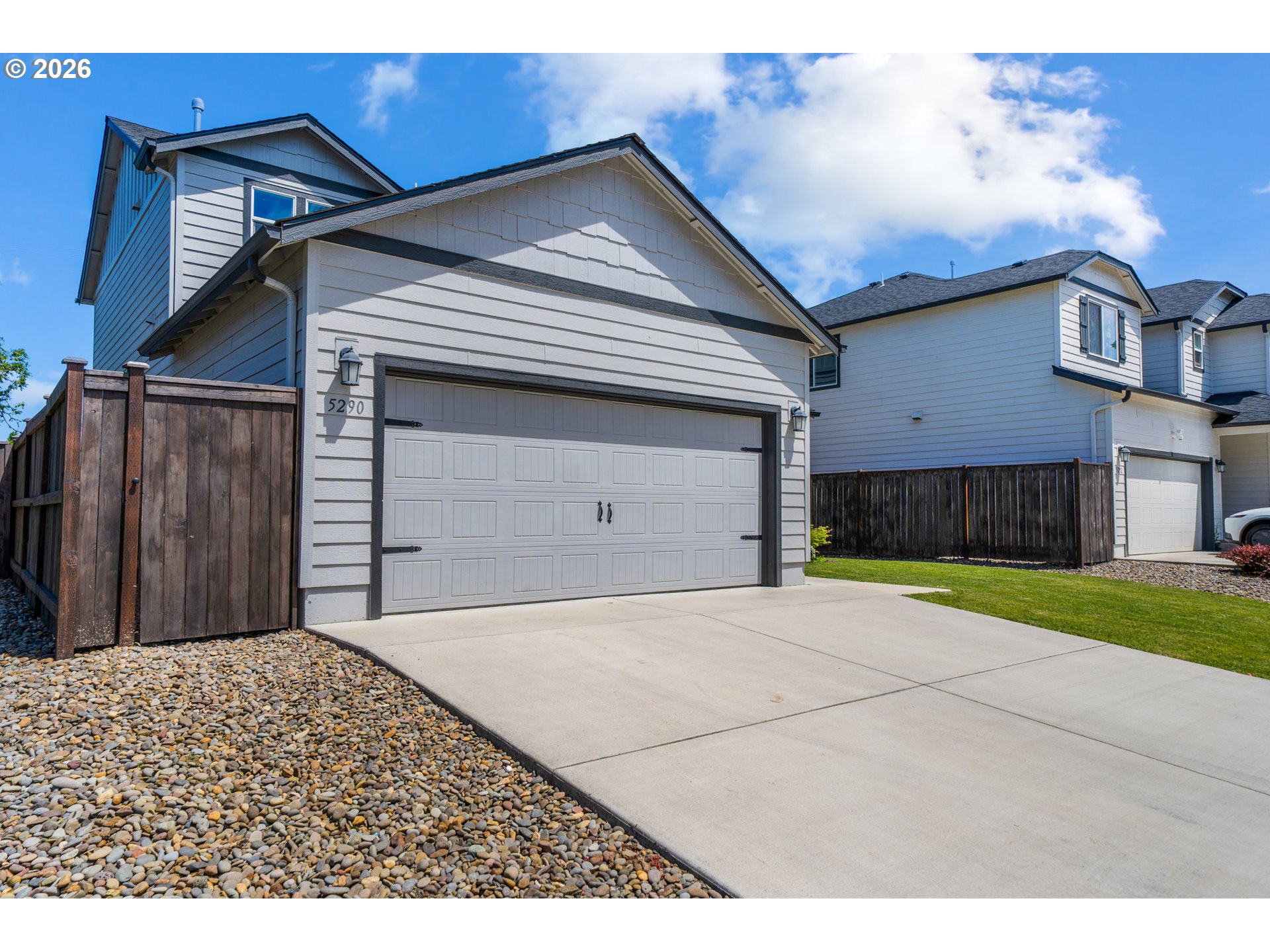 5290 Squirrel Street Springfield, OR 97478 - Photo 40 of 41 a house view with a backyard space