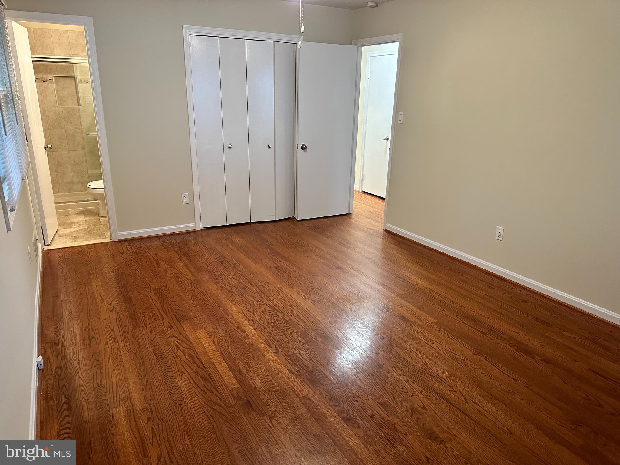 8722 Postoak Road Potomac, MD 20854 - Photo 20 of 33 Primary Bedroom with Update shower