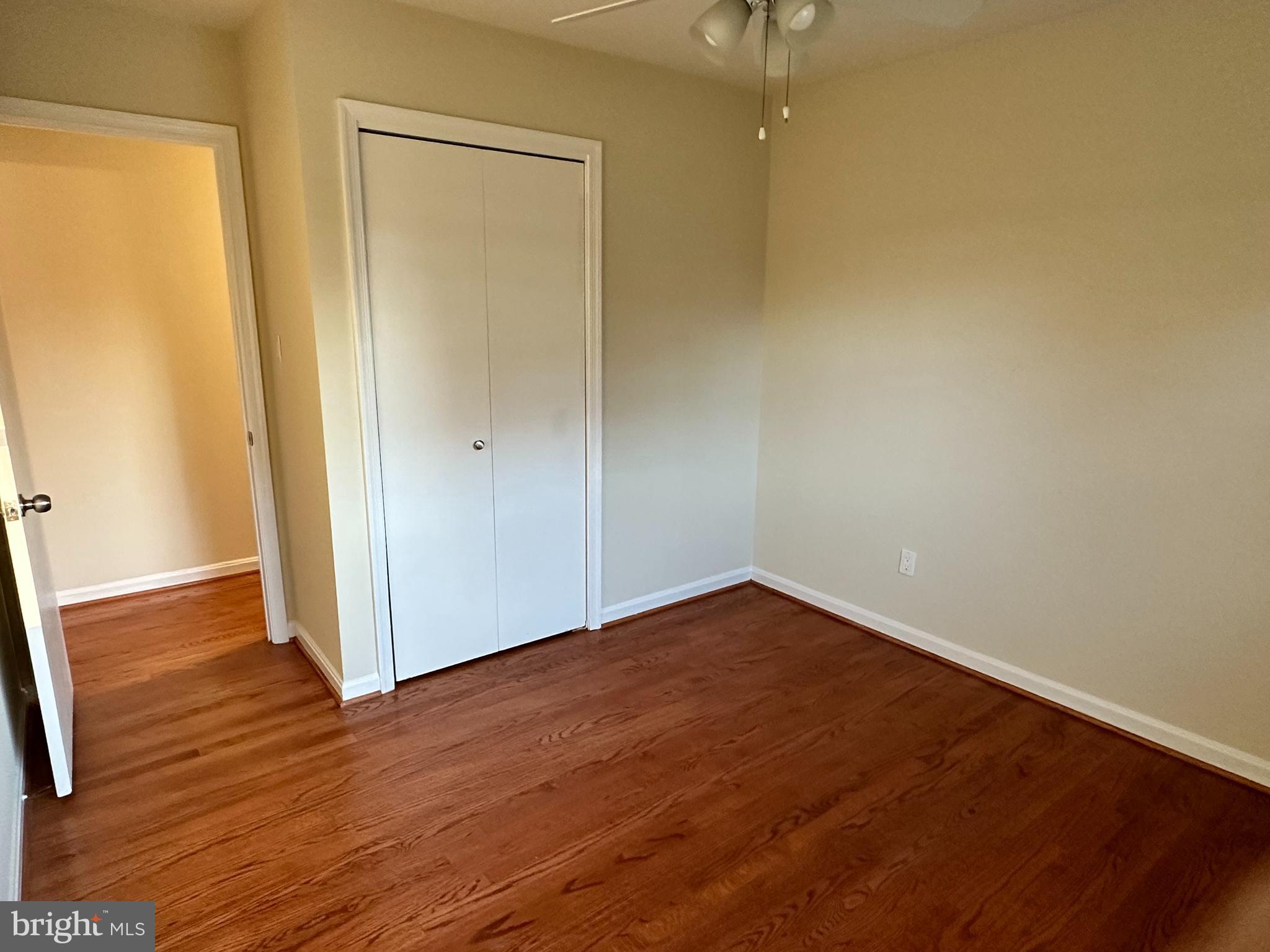 8722 Postoak Road Potomac, MD 20854 - Photo 26 of 33 Bedroom 3