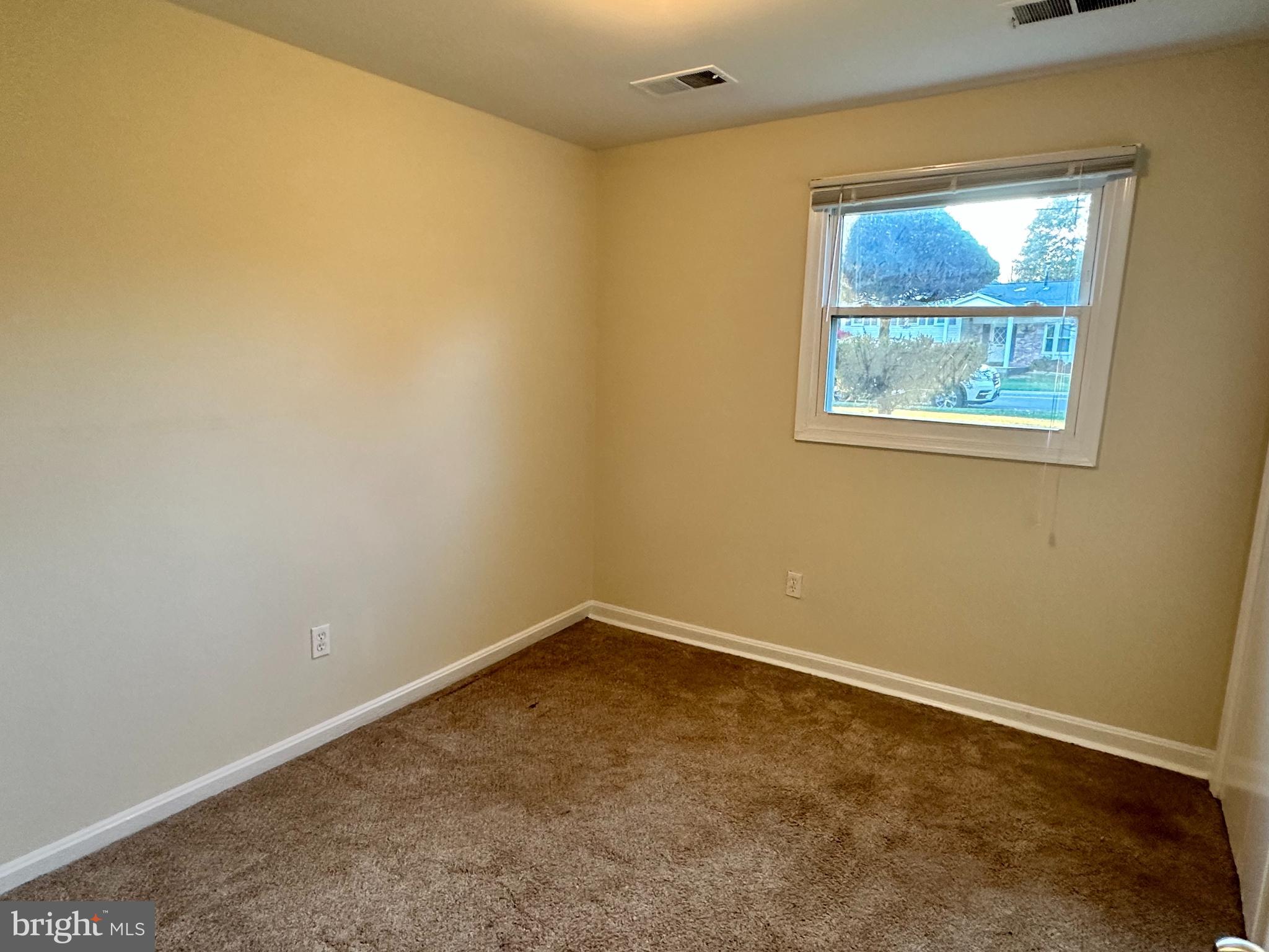 8722 Postoak Road Potomac, MD 20854 - Photo 28 of 33 Bedroom 4