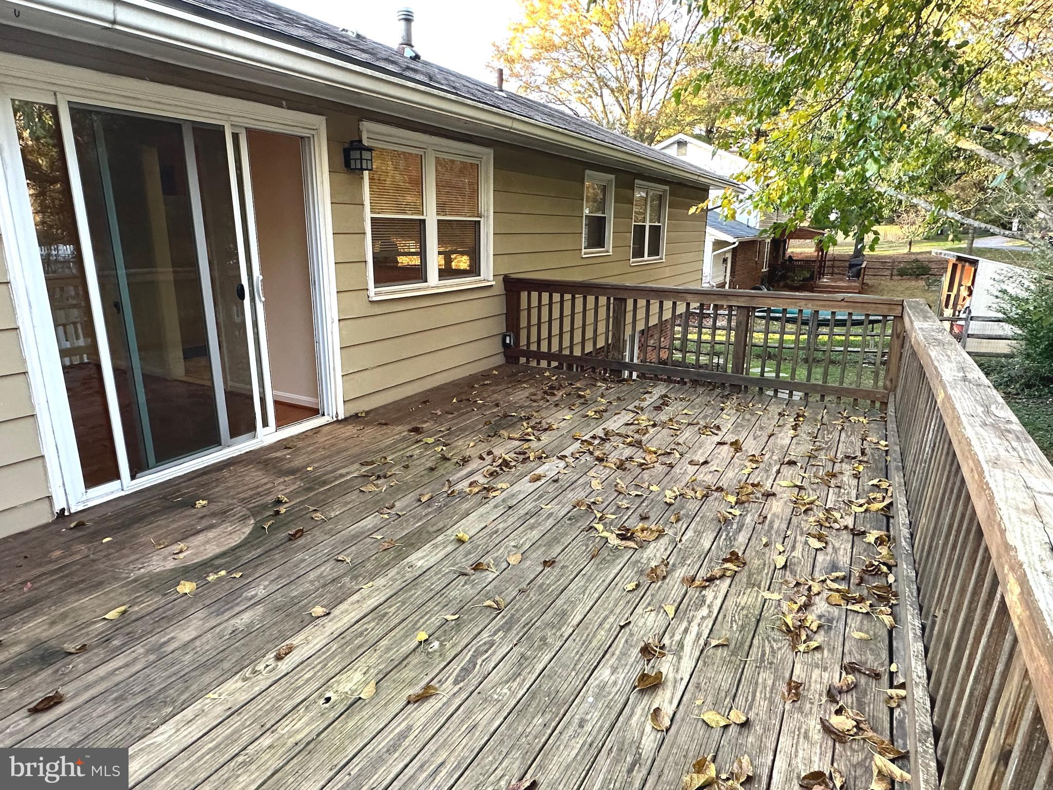 8722 Postoak Road Potomac, MD 20854 - Photo 6 of 33 Large deck for entertaining