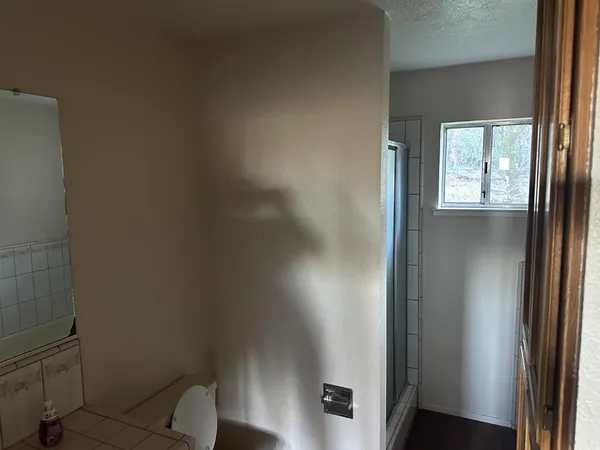 a bathroom with a toilet