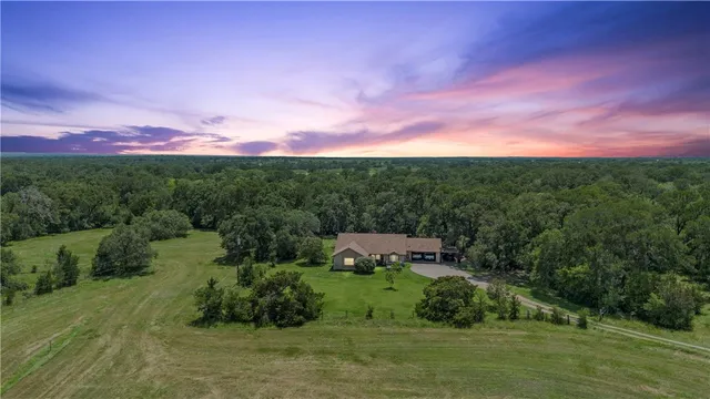 $1,600,000 | 36 Highway 36, Somerville, TX 77879