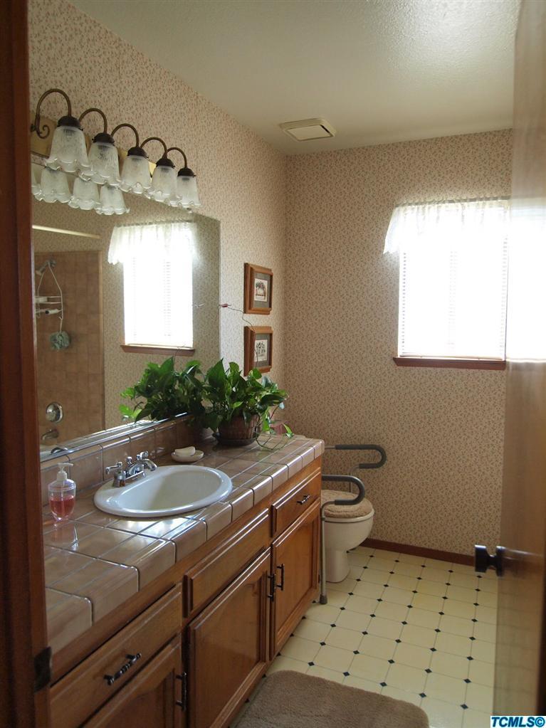 306 South Anderson Road Exeter, CA 93221 - Photo 16 of 26 Additional Photo