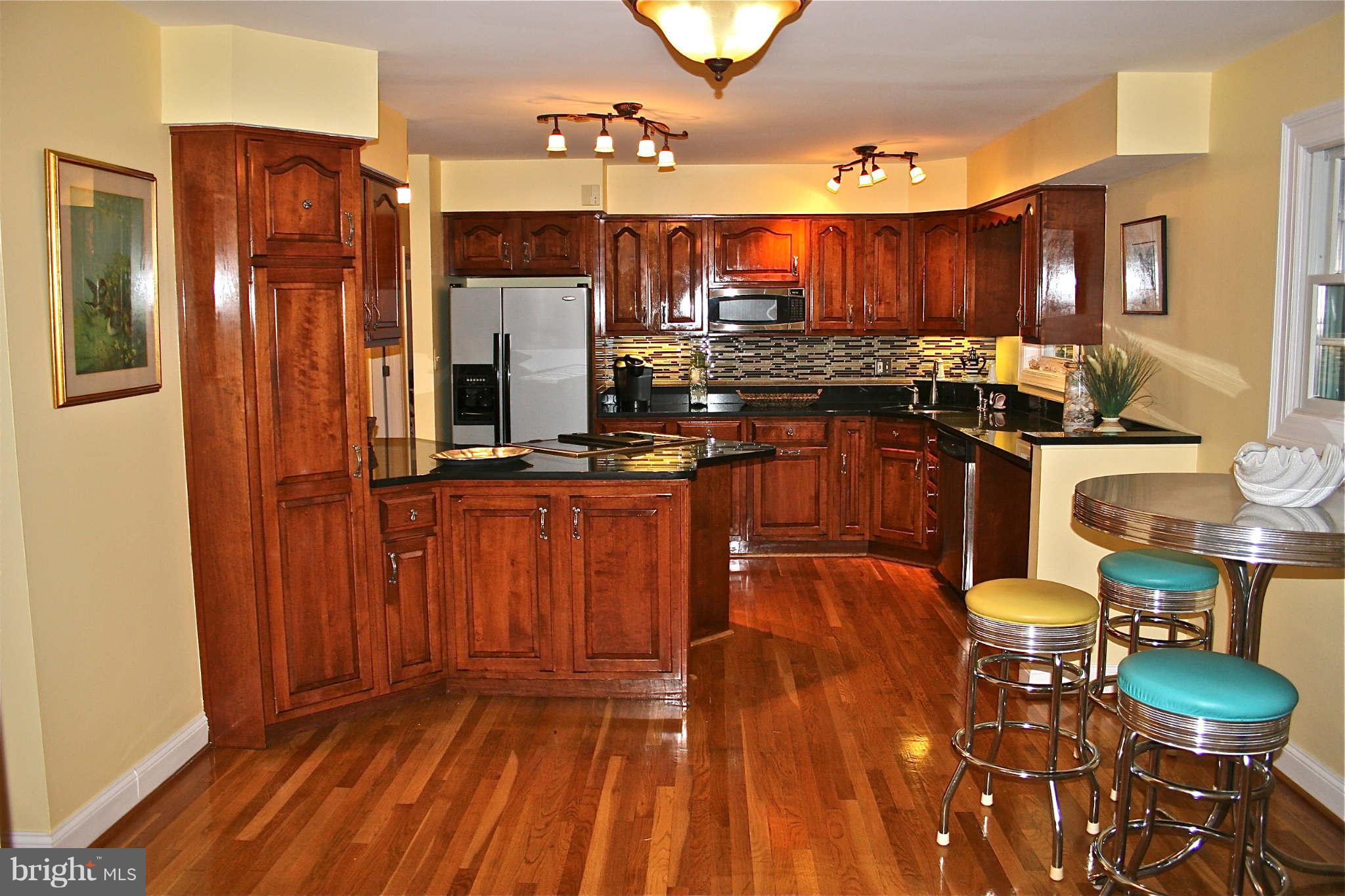802 Seneca Park Road Middle River, MD 21220 - Photo 7 of 30 Kitchen