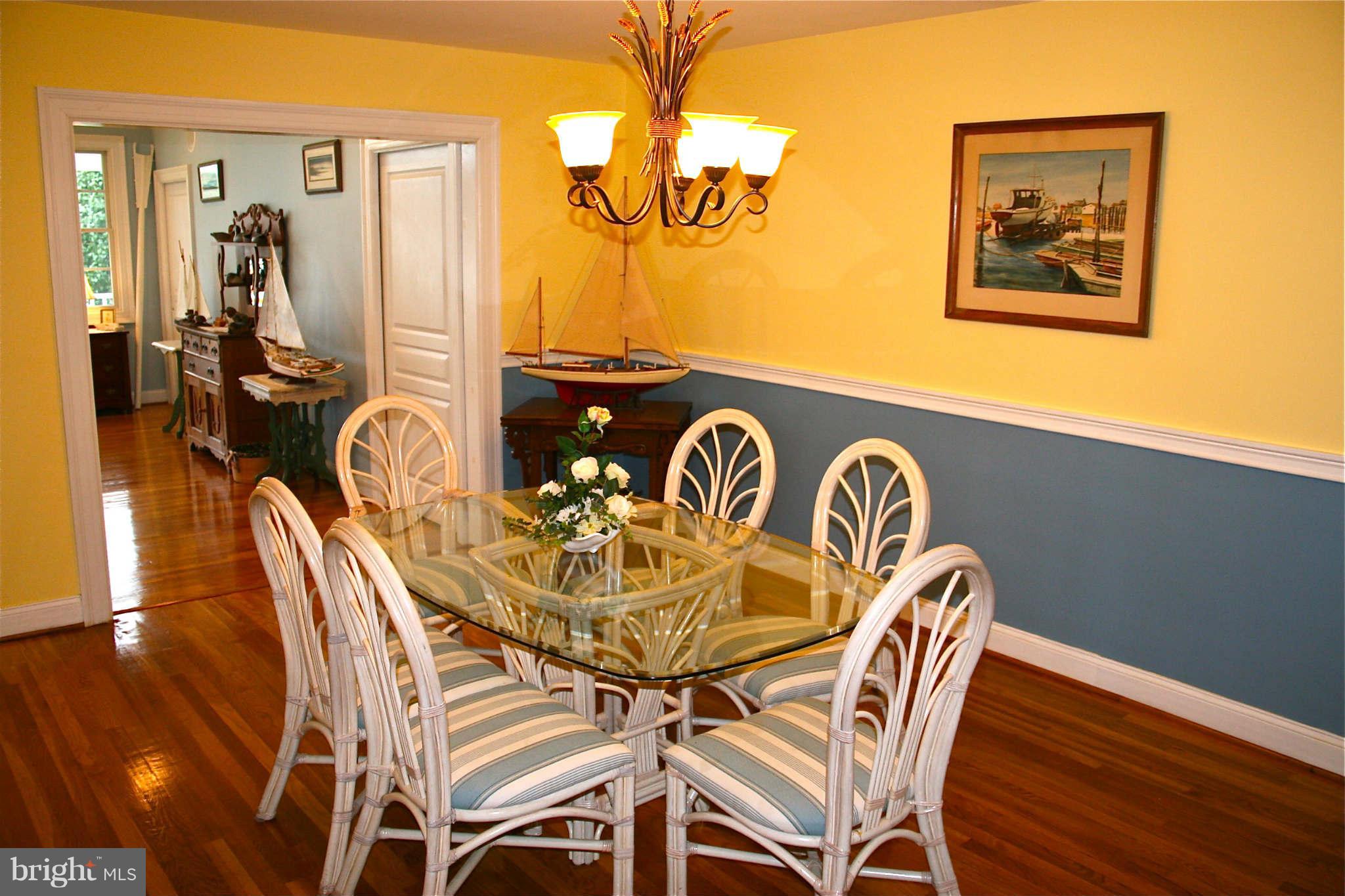 802 Seneca Park Road Middle River, MD 21220 - Photo 10 of 30 Dining Room