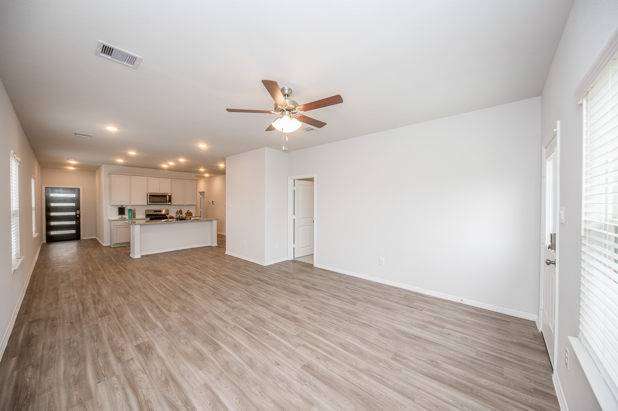 23302 Spring Genesis Lane Katy, TX 77493 - Photo 16 of 32