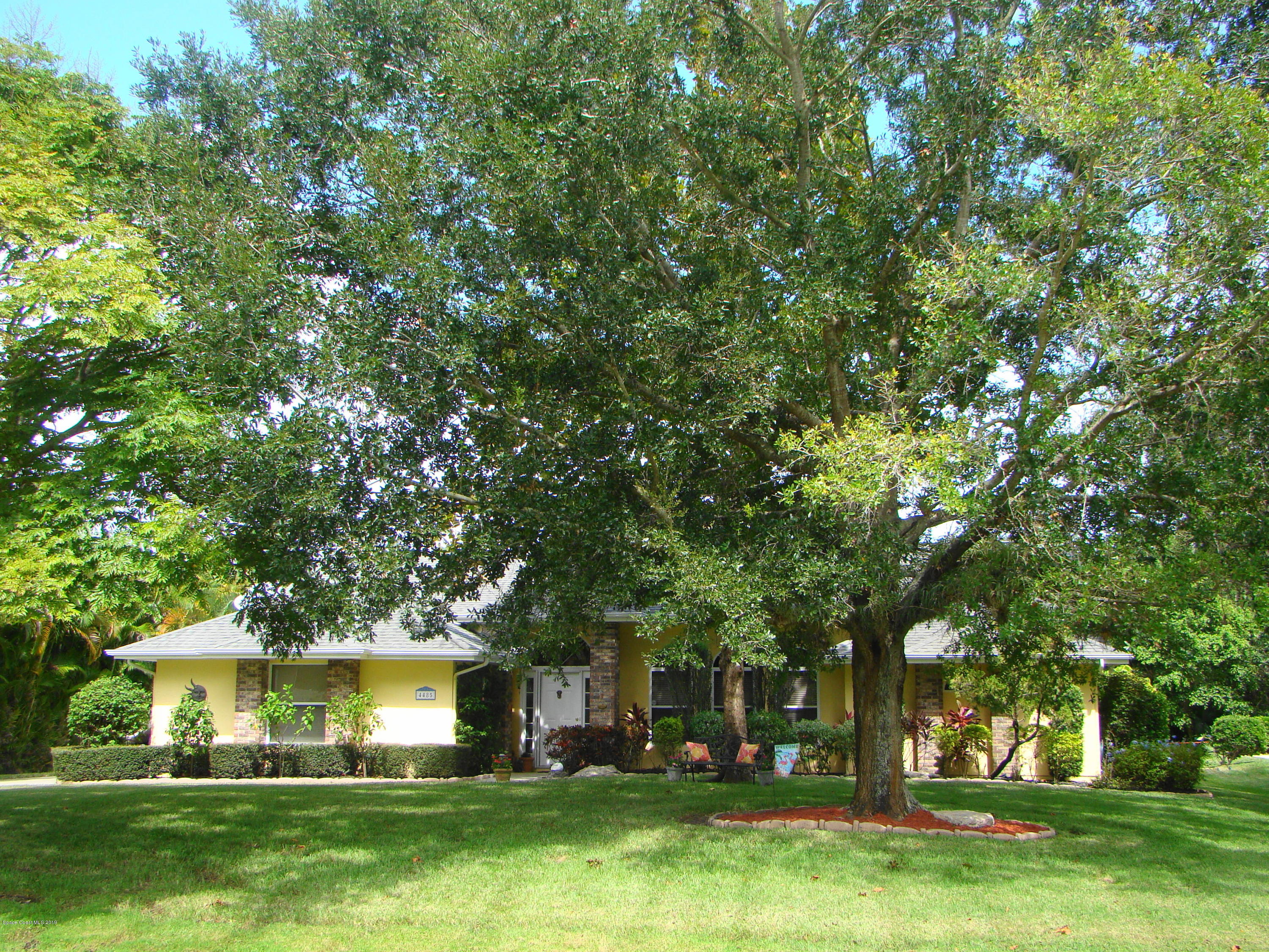 4485 Canard Road Melbourne, FL 32934 - Photo 1 of 34 WELCOME HOME!