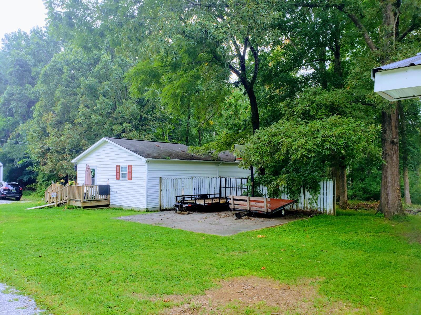 581 Bugger Ridge Road McMinnville, TN 37110 - Photo 2 of 19 Gallery Image 2