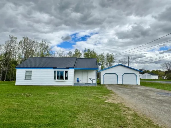 $174,900 | 37 Woodland Road, Caribou, ME 04736
