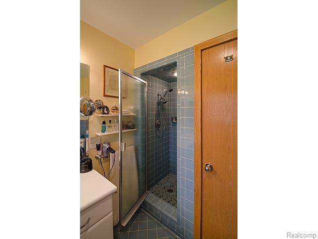 6435 Apple Orchard Lane Rochester Hills, MI 48306 - Photo 59 of 77