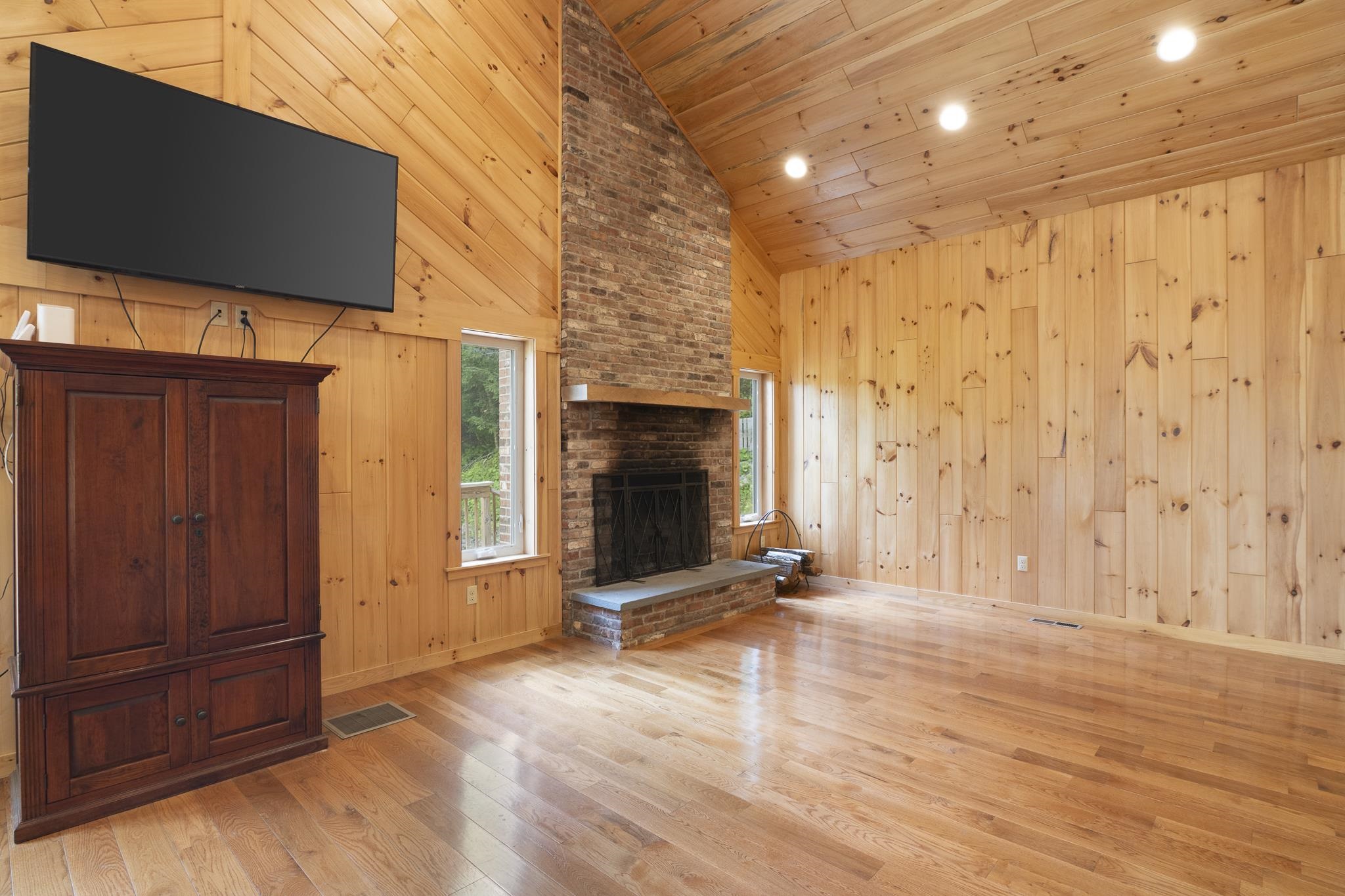 86 Stark Road Brattleboro, VT 05301 - Photo 15 of 50