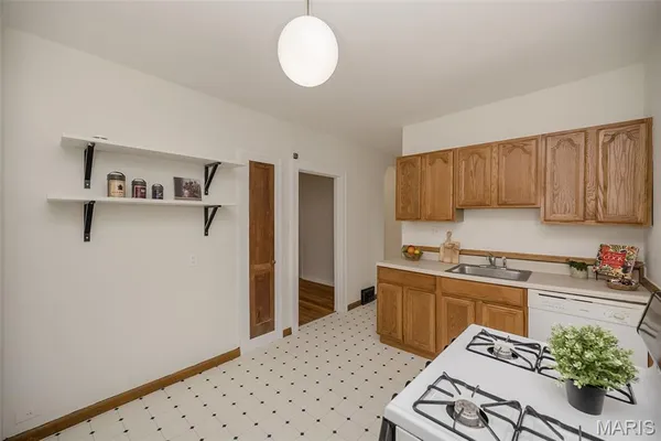 $309,900 | 7106 Amherst Avenue, St. Louis, MO 63130