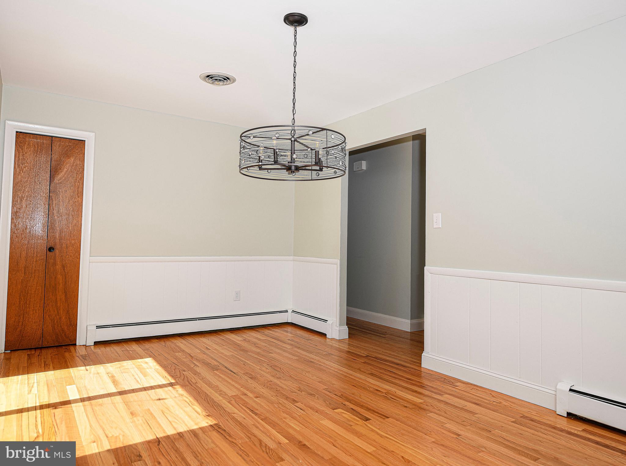 2501 Roy Terrace Fallston, MD 21047 - Photo 14 of 57