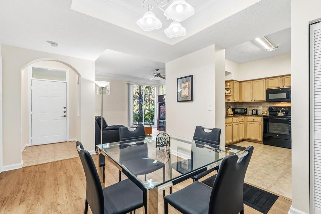 125 Galicia Way, Unit 102 Jupiter, FL 33458 - Photo 11 of 31 Dining Area