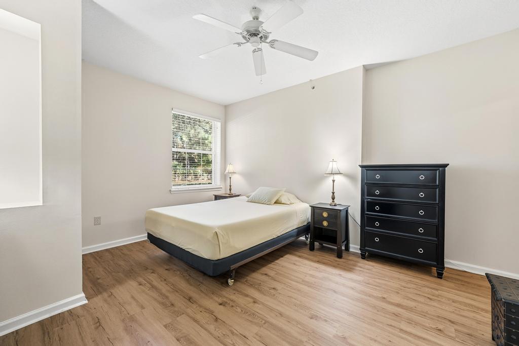 125 Galicia Way, Unit 102 Jupiter, FL 33458 - Photo 21 of 31 Primary Bedroom