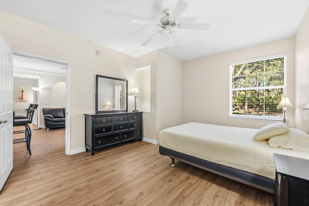 125 Galicia Way, Unit 102 Jupiter, FL 33458 - Photo 22 of 31 Primary Bedroom