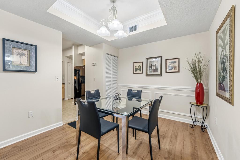 125 Galicia Way, Unit 102 Jupiter, FL 33458 - Photo 8 of 31 Dining Area