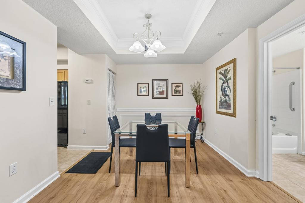 125 Galicia Way, Unit 102 Jupiter, FL 33458 - Photo 9 of 31 Dining Area