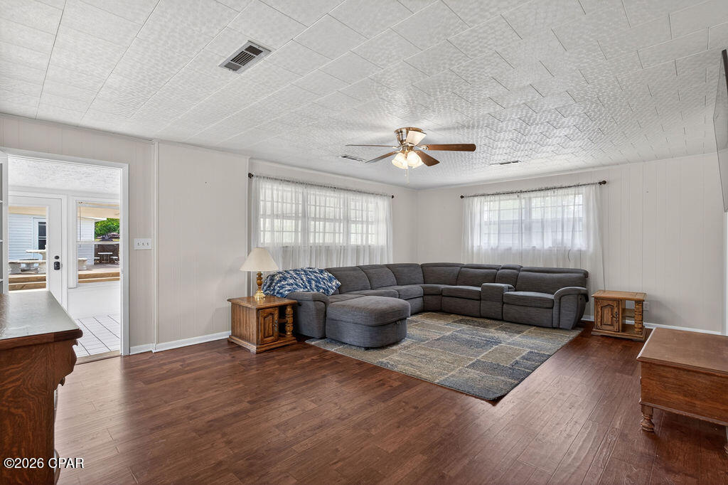 4927 Anderson Road Greenwood, FL 32443 - Photo 16 of 65