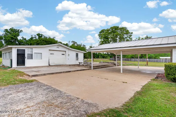 $357,420 | 4927 Anderson Road, Greenwood, FL 32443