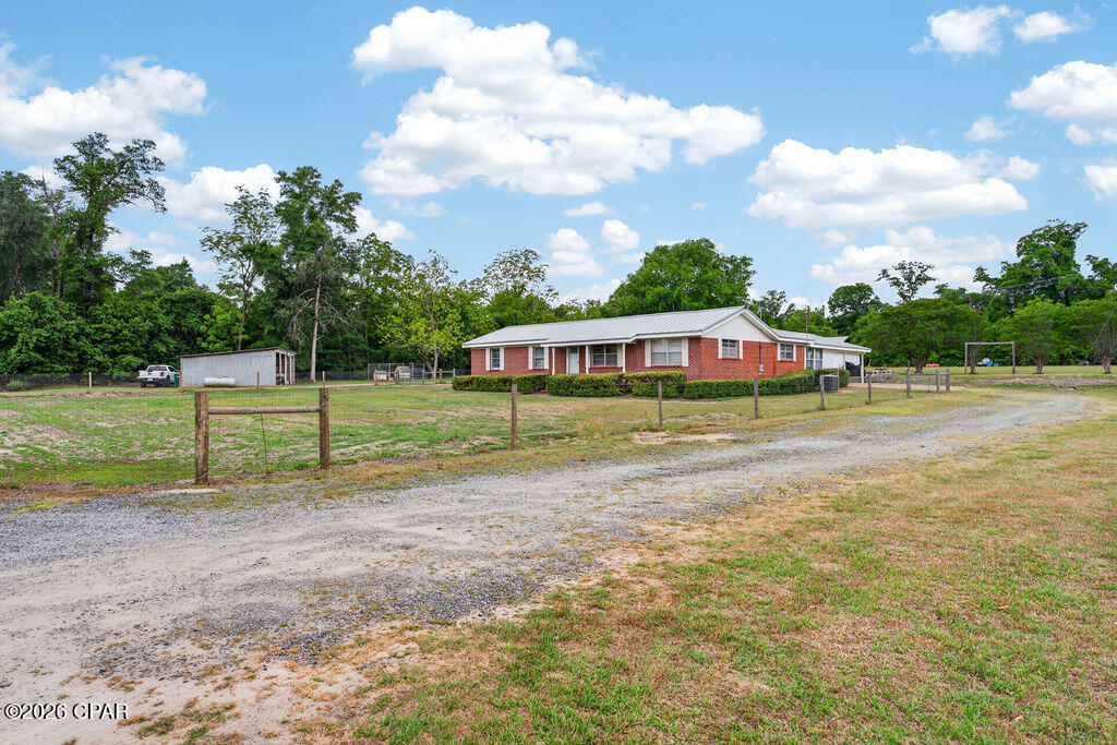 4927 Anderson Road Greenwood, FL 32443 - Photo 6 of 65