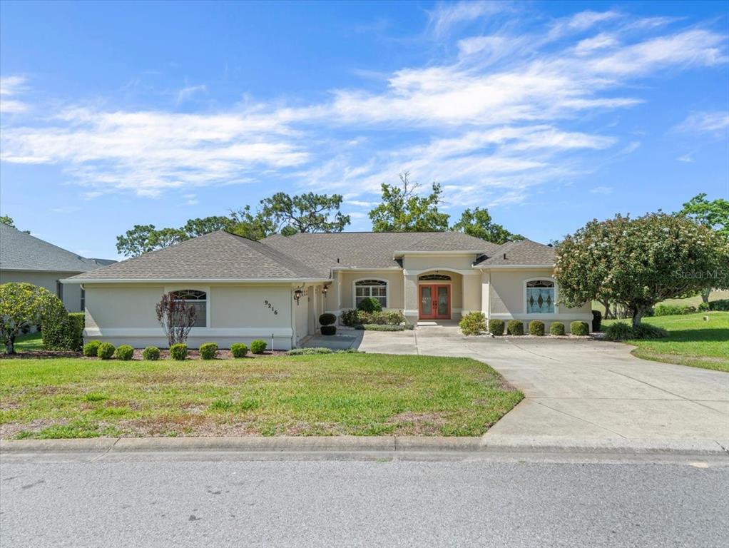 9216 Tarleton Circle Weeki Wachee, FL 34613 - Photo 4 of 66