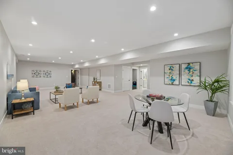 $2,400,000 | 2336 North Oak Street, Falls Church, VA 22046