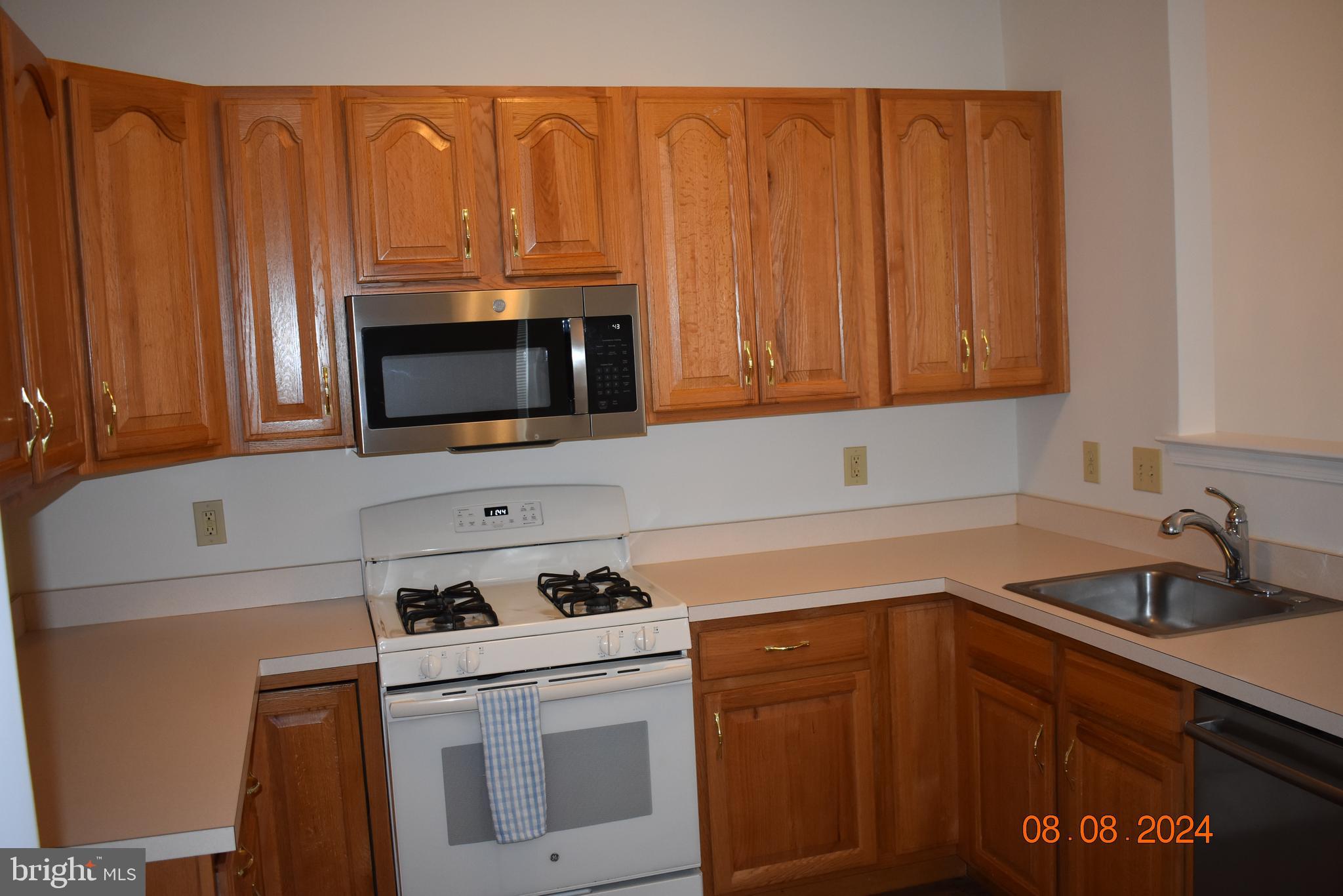 425 Buchanan Road Perkasie, PA 18944 - Photo 10 of 27 Gourmet Kitchen